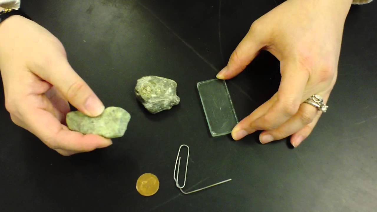 How do geologists classify rocks?
